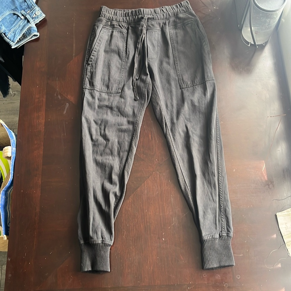 James Perse black joggers sz xs
